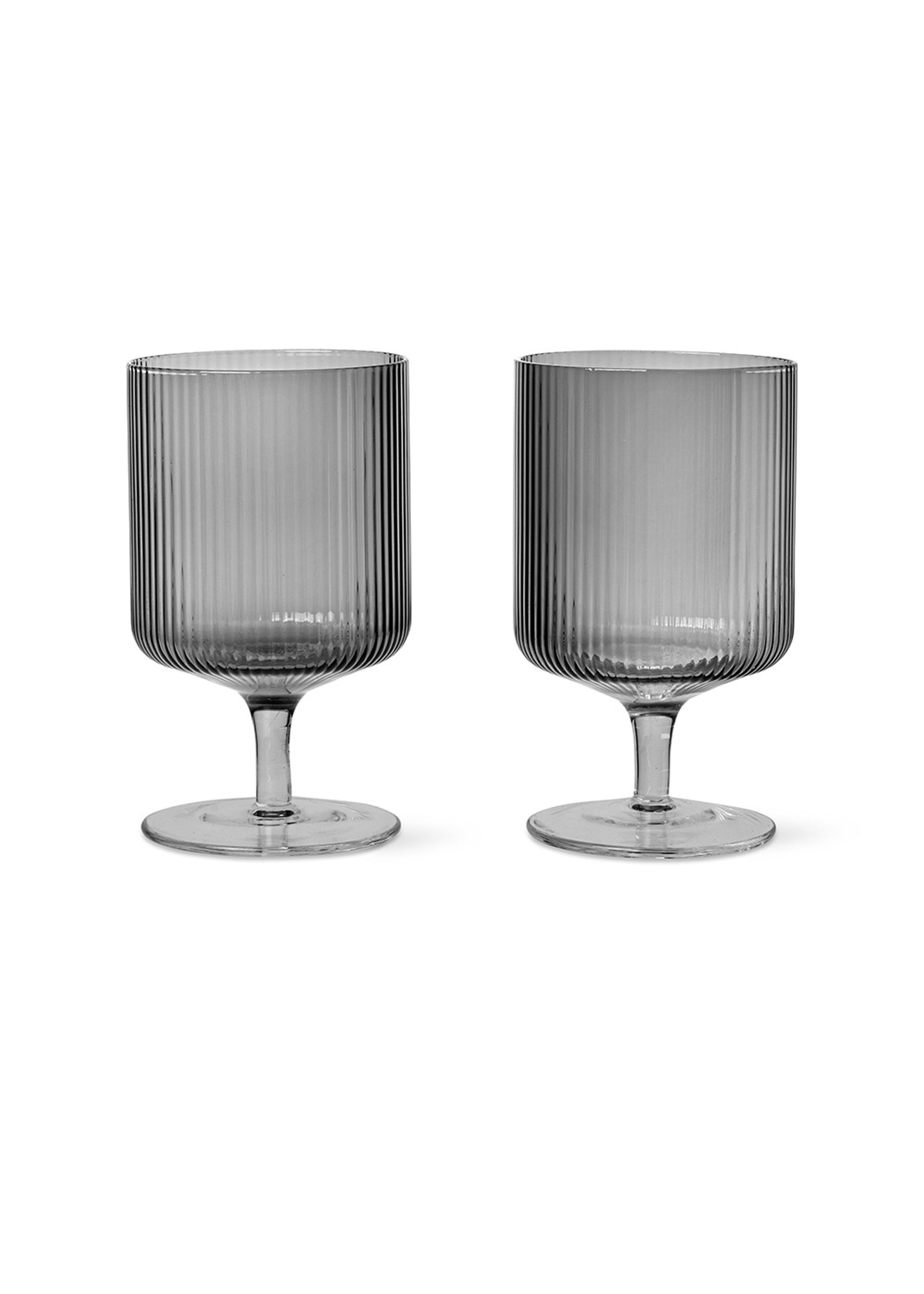 Ferm Living - Glas - Ripple Wine Glass (Set of 2) - Smoked Grey
