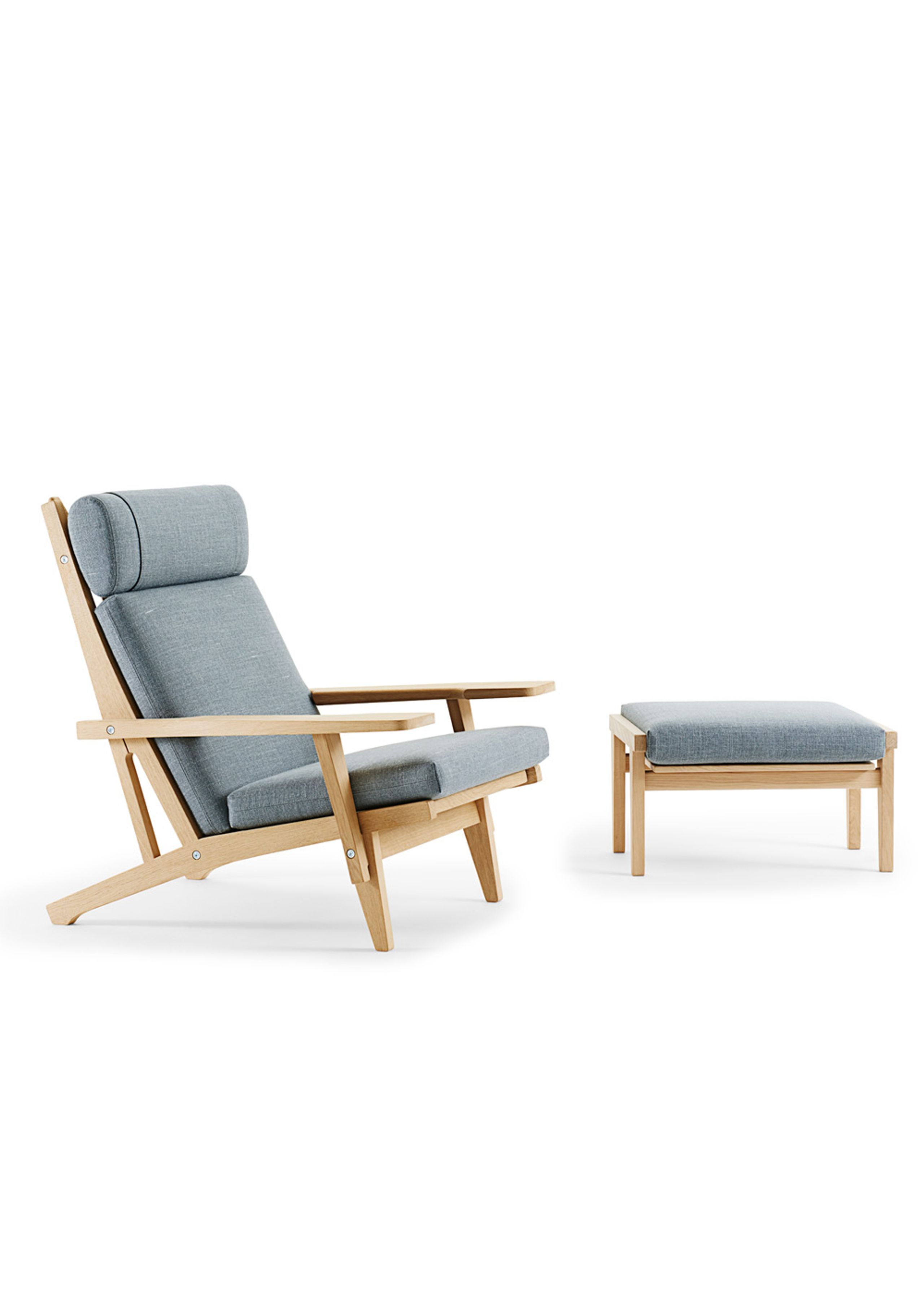 Getama - Cadeira - GE375 / Easy chair high back / by Hans J. Wegner - Oak