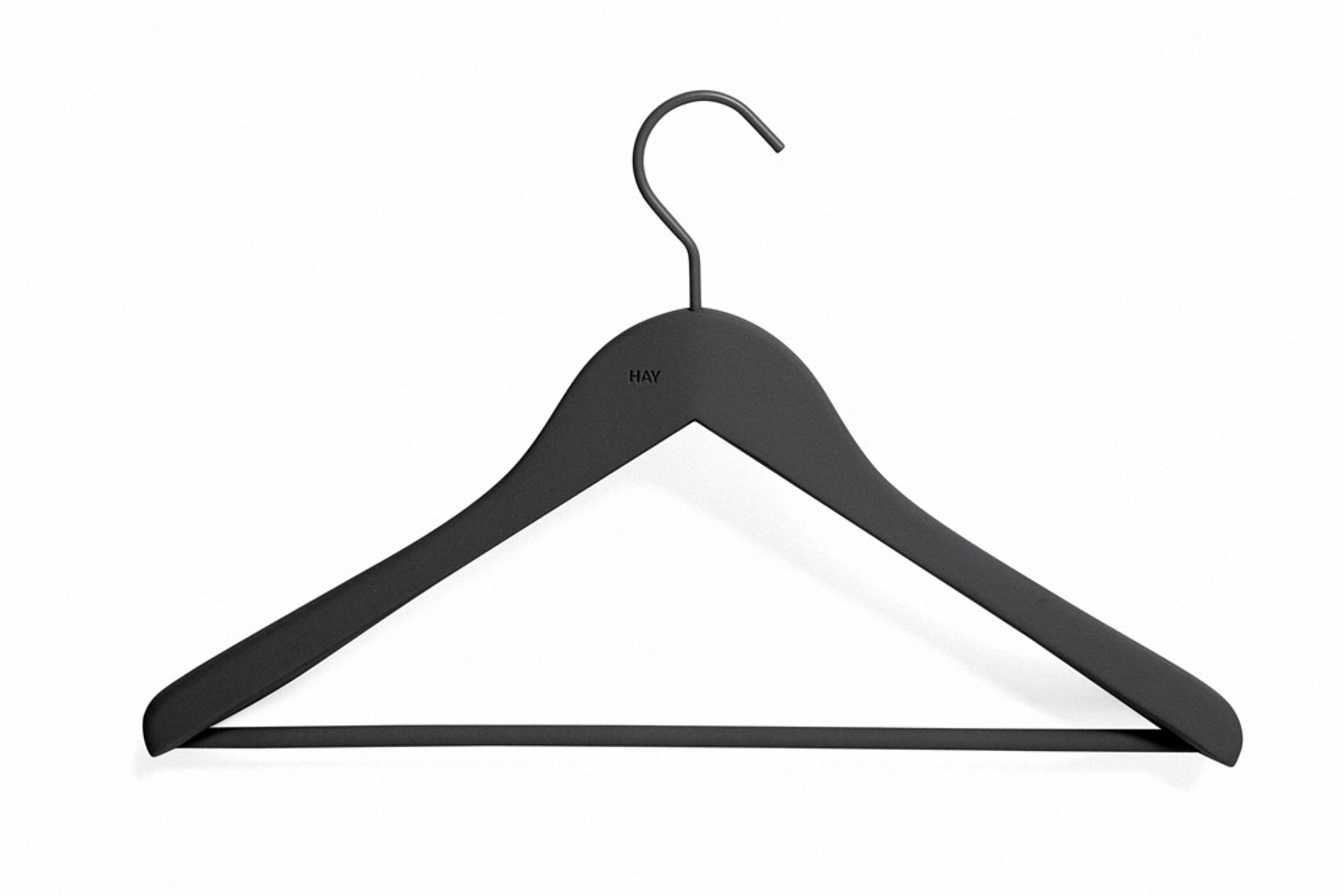 HAY - Soft Coat Hanger 4-pack - Hanger - Wide Black w. Bar