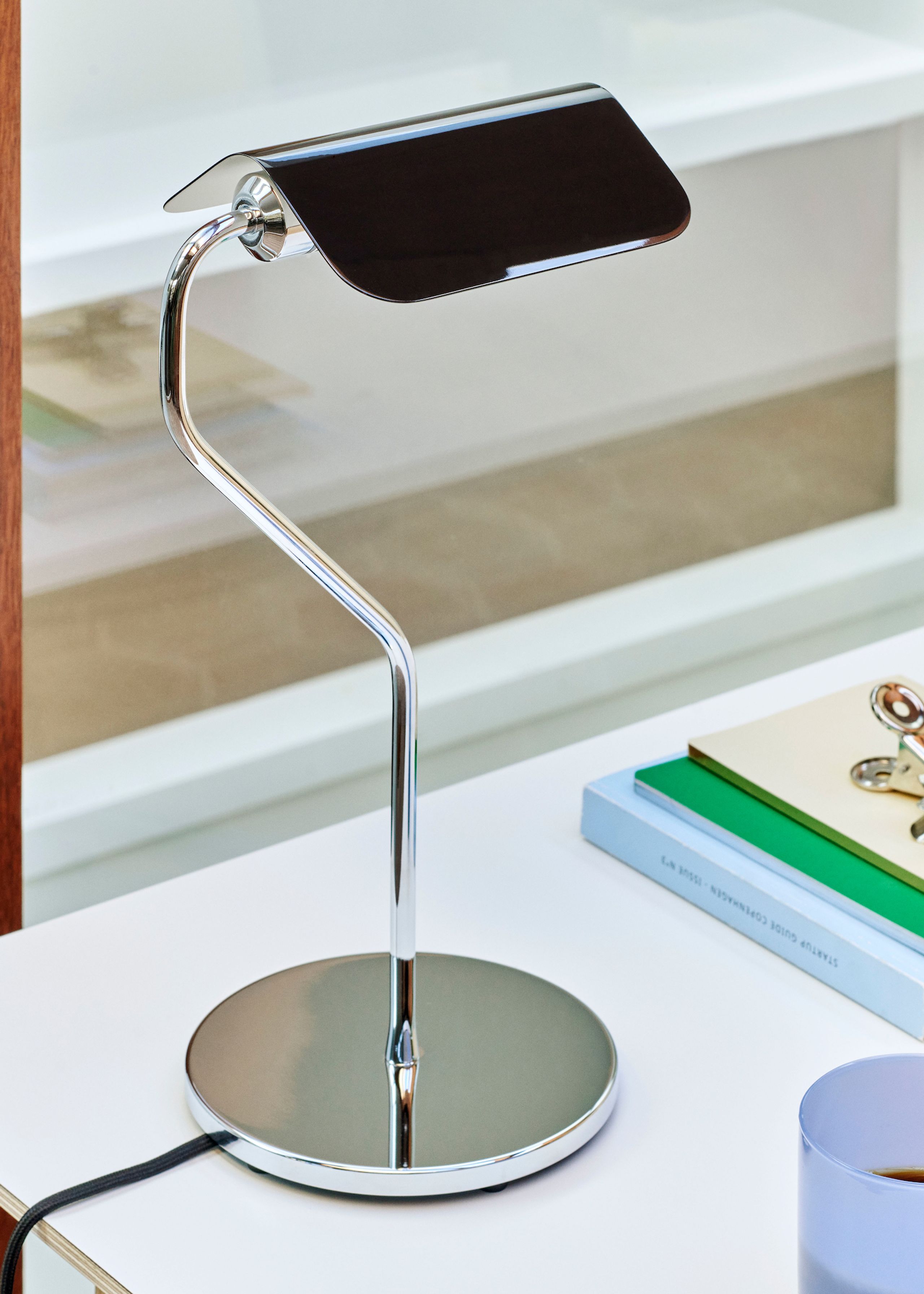 HAY - Bordlampe - Apex Table Lamp - Iron Black