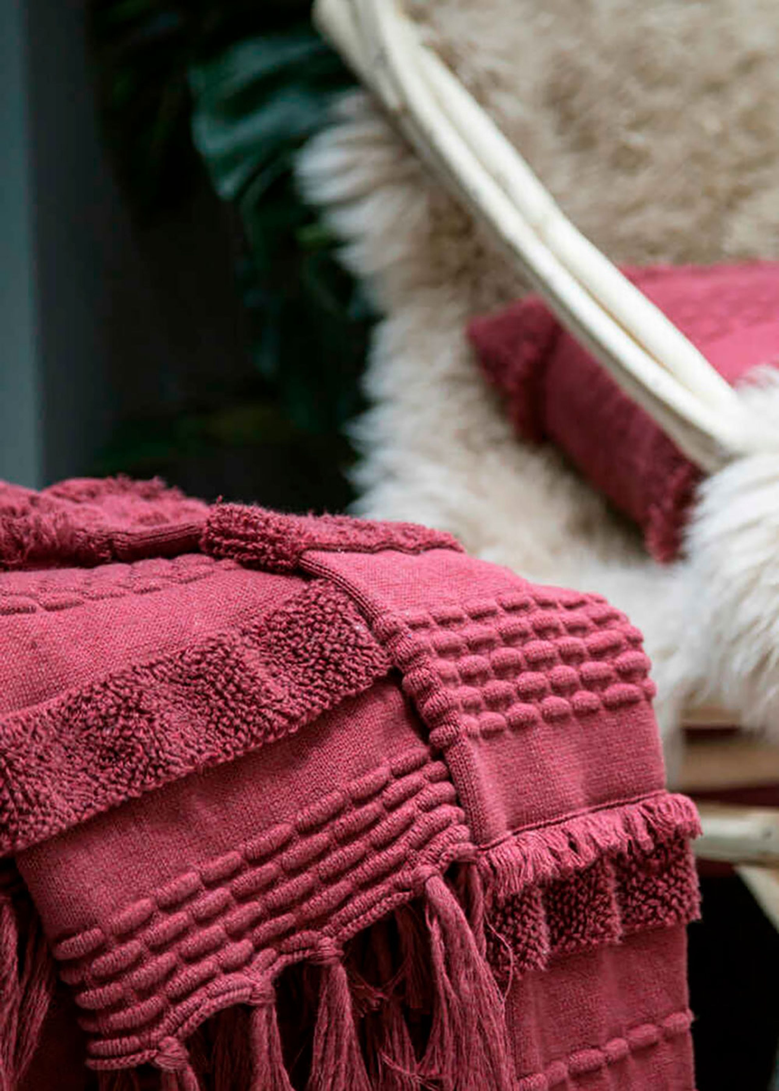 Lorena Canals - Decke - Knitted Blanket Air - Savannah Red