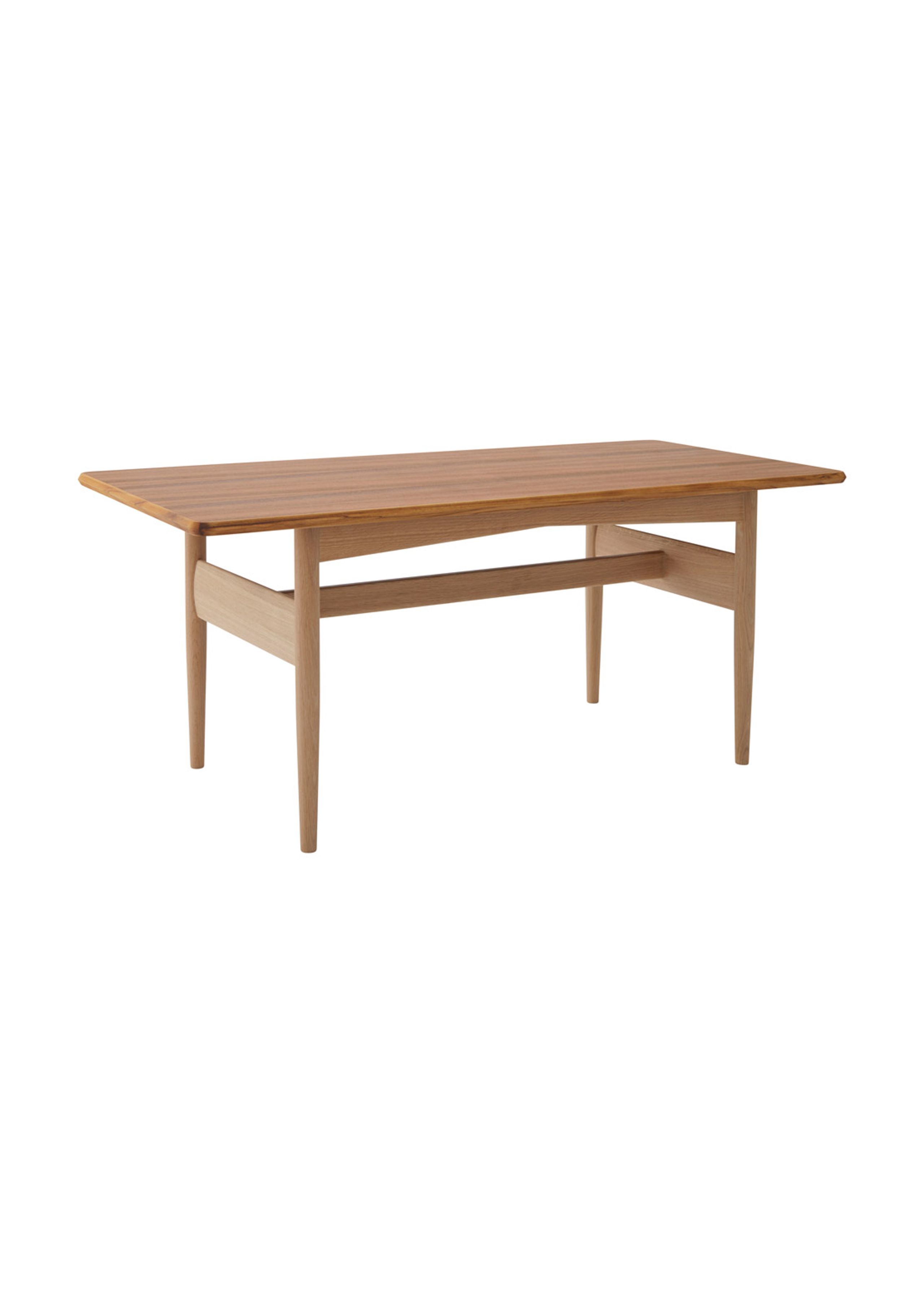 Magnus Olesen - Sofabord - Model 107 Coffee Table - Frame: White oiled oak / Table top: Oiled teak veneer w/solid teak edge