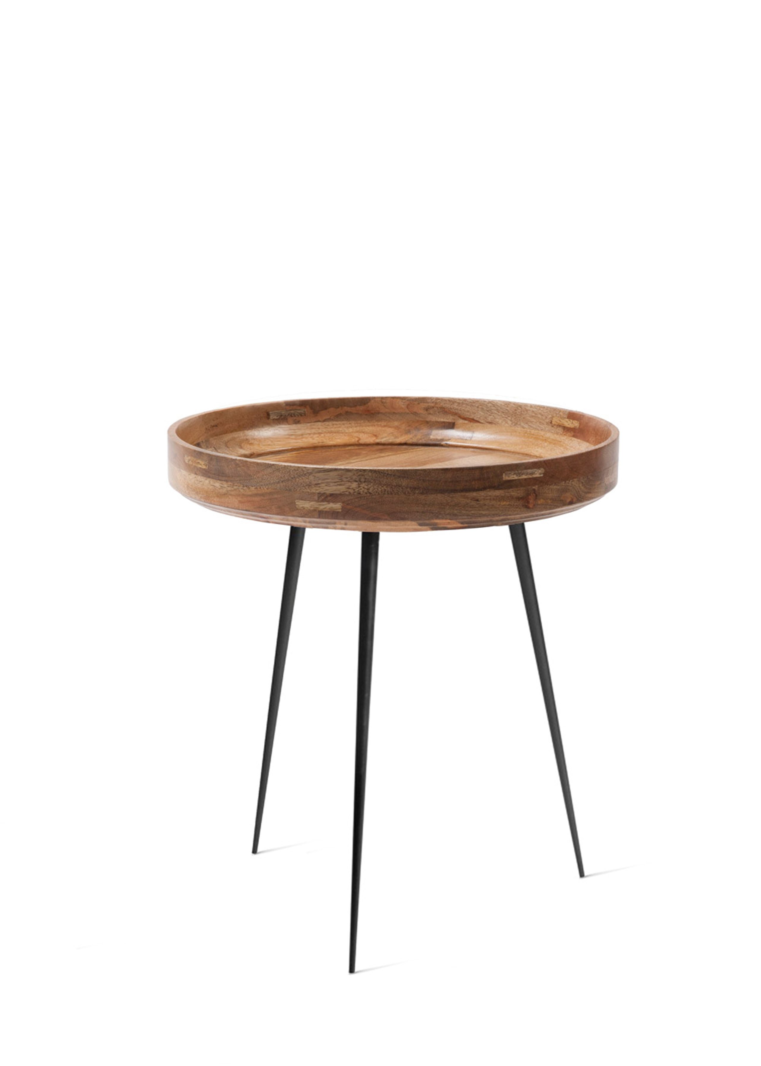 Mater - Conseil d'administration - Bowl Table - Natural Lacquered Mango Wood - Medium