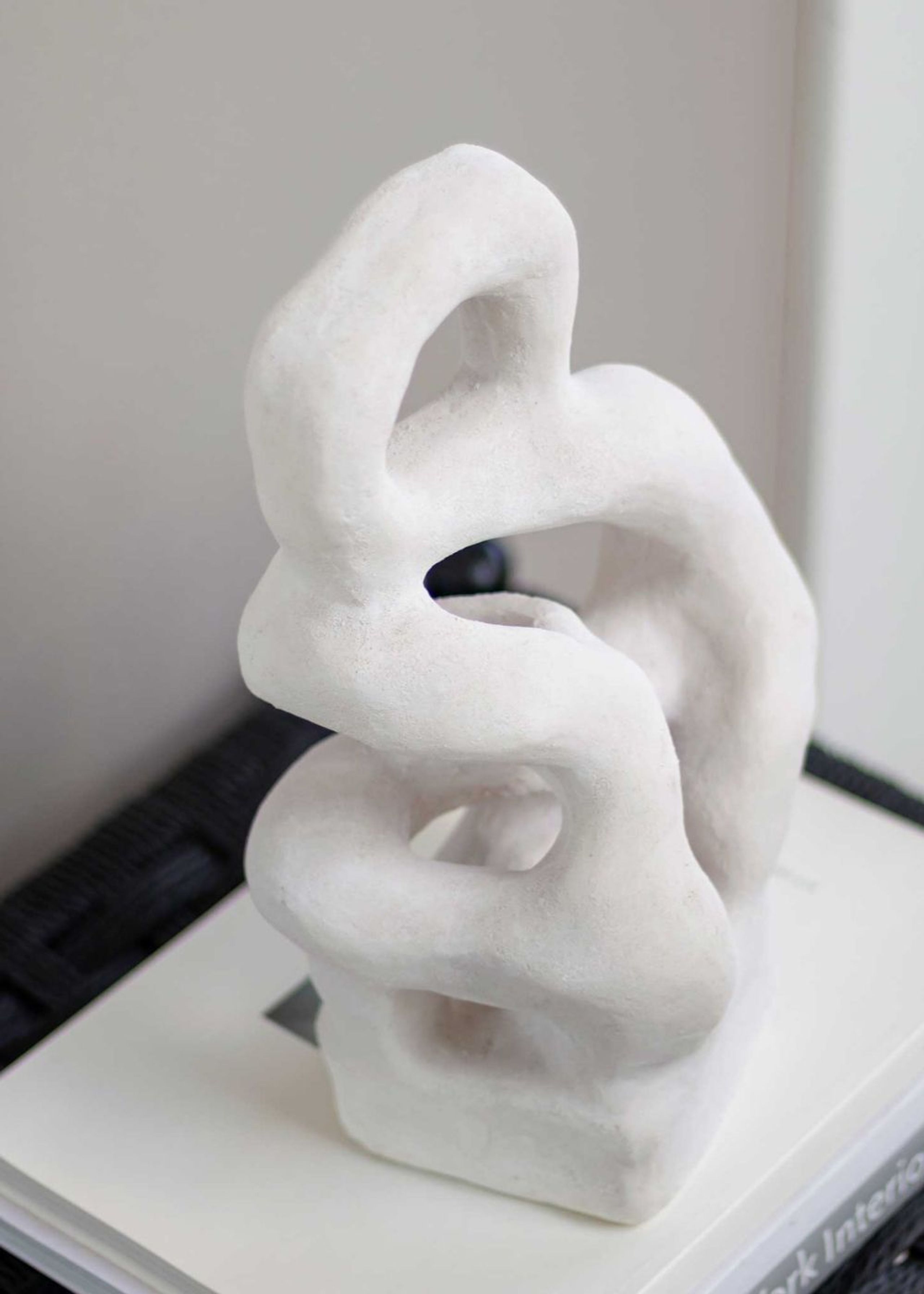 Mette Ditmer - Figur - ART PIECE Sculpture  - Off-white