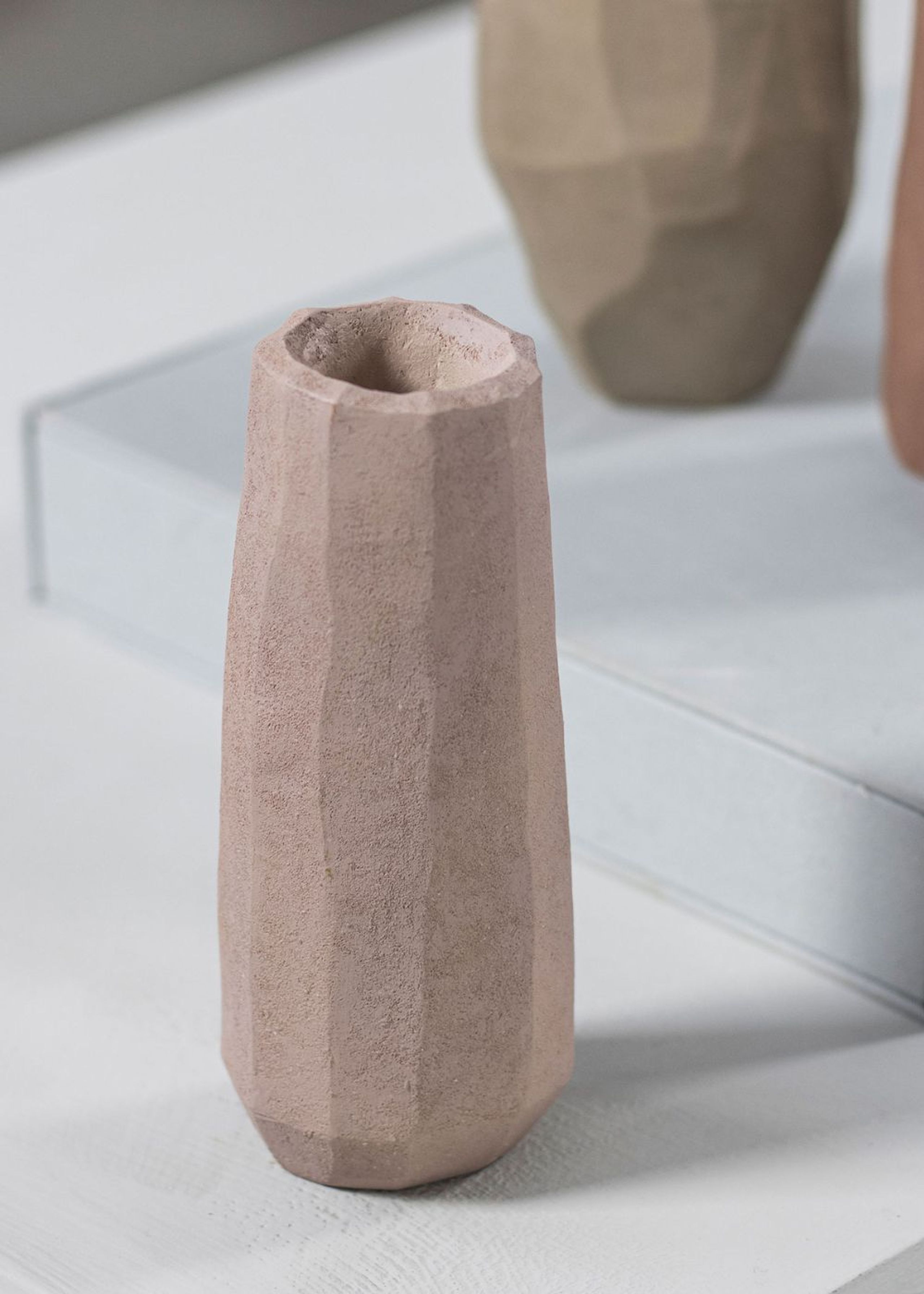 Mette Ditmer - Vase - ART PIECE Nuki Vase A  - Stone resin A