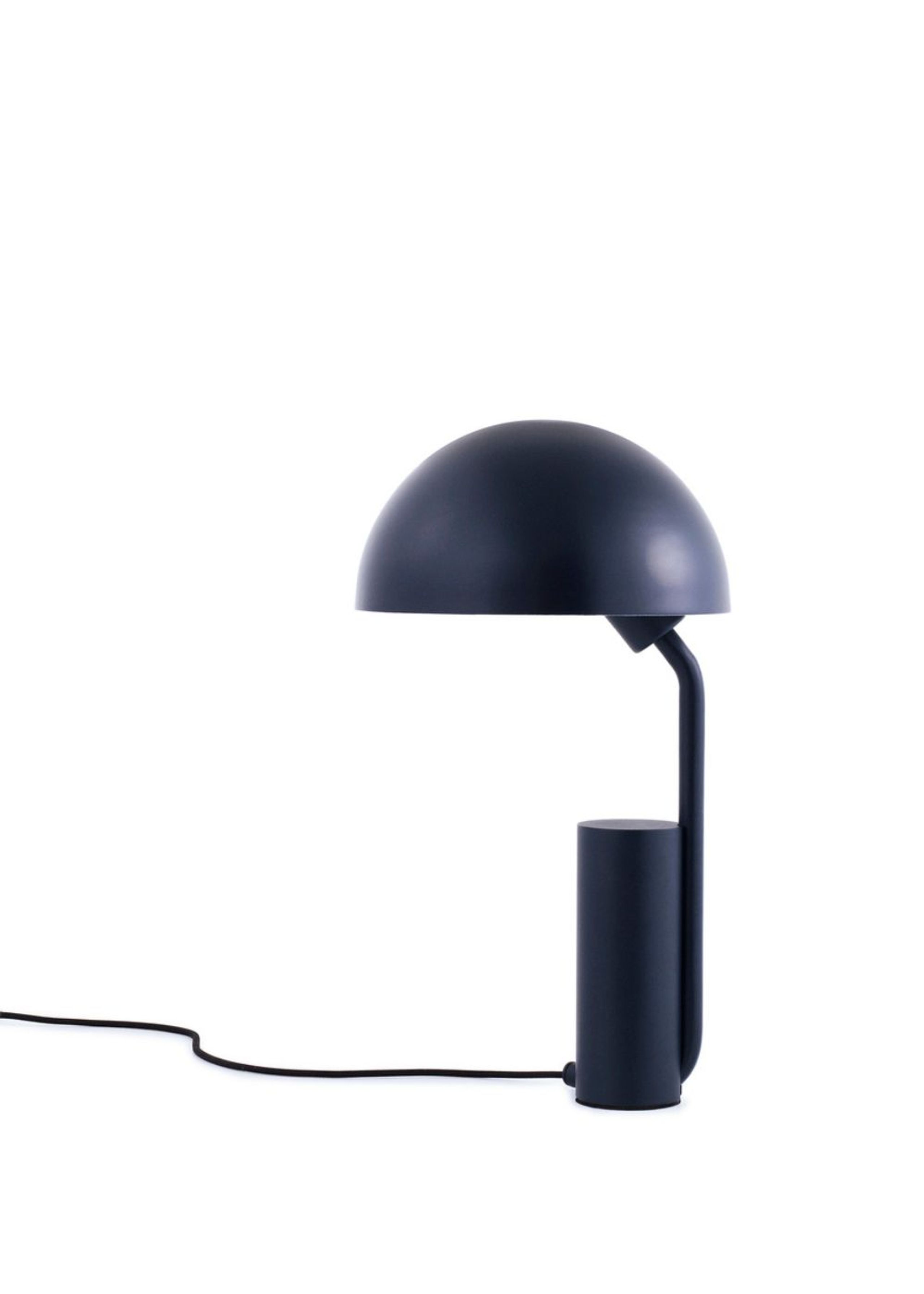 Normann Copenhagen - Candeeiro de mesa - Cap Table Lamp - Midnight Blue