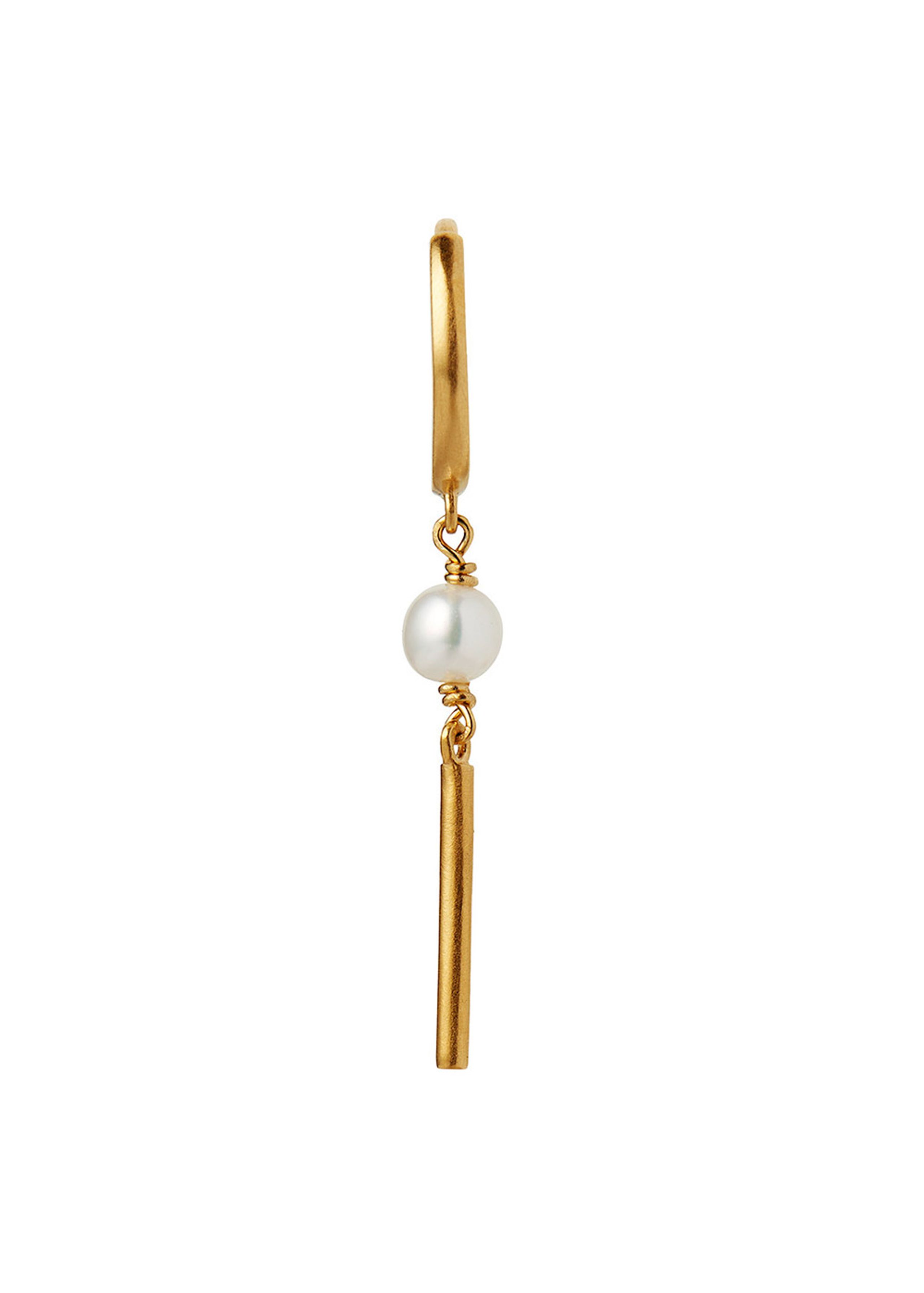 Stine A - Ohrring - Huggie With Pin And Pearl - Gold