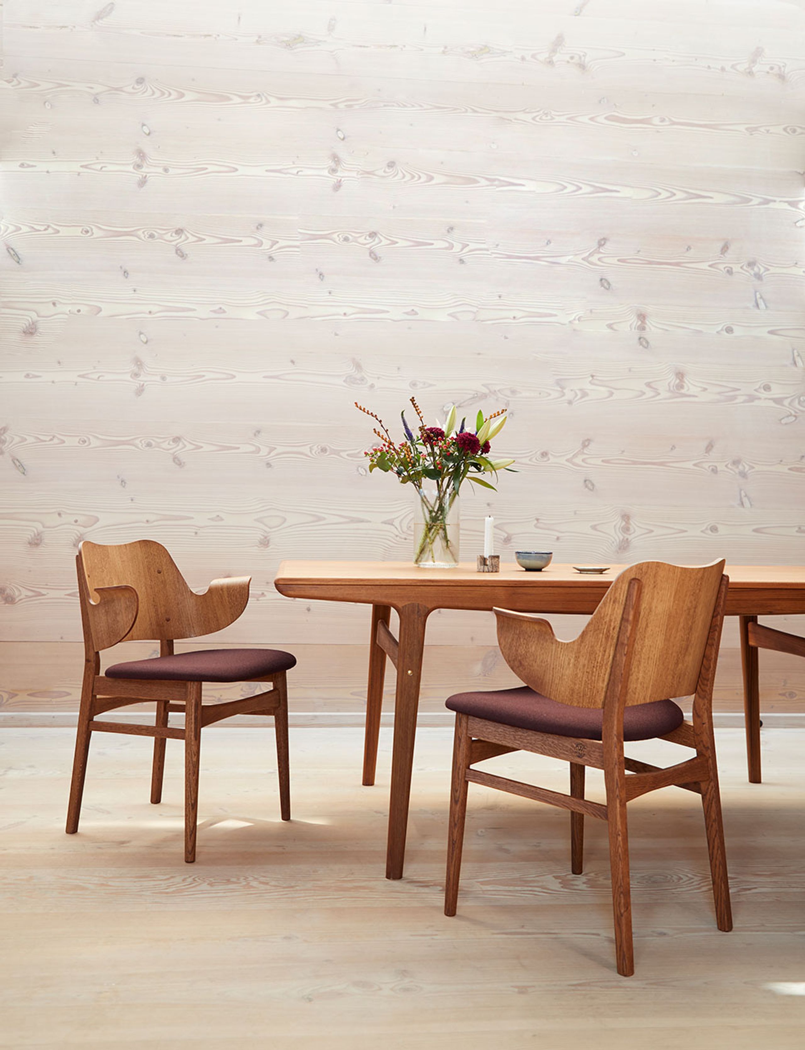 hævn omdømme Ambient Gesture Chair / Teak Oiled Oak - Stol - Warm Nordic