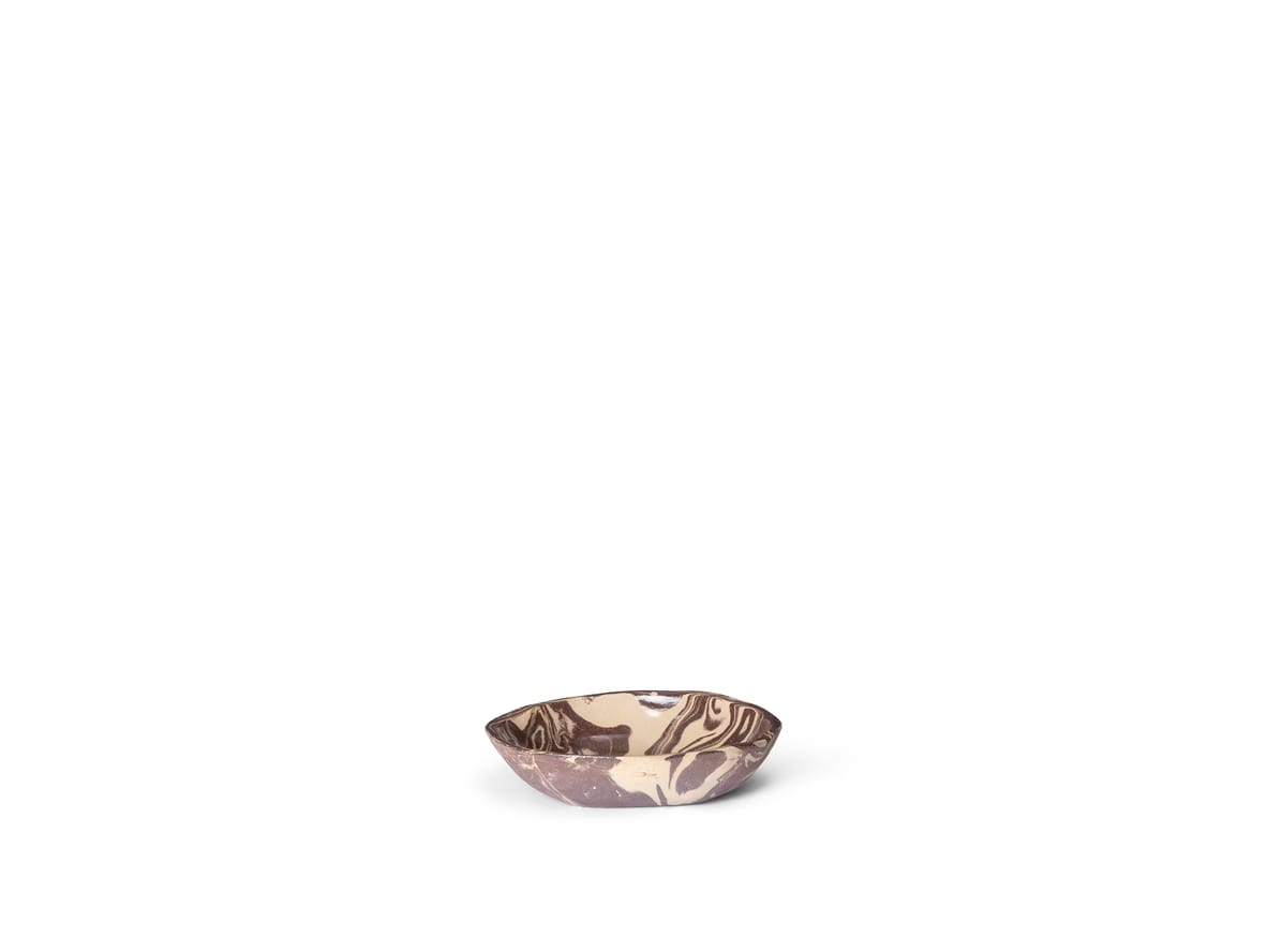 Ferm Living - Ryu Bowl - Skål - Ryu Bowl - 20 - Sand/Brown - W17.5 x D20 x H5 cm