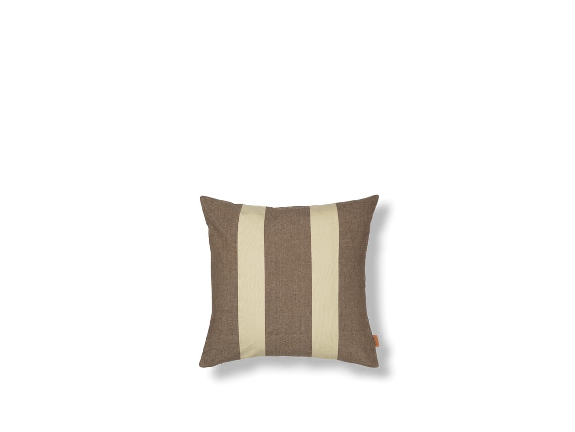 Image of Ferm Living - Strand Outdoor Cushion  - Kudde - Carob Brown/Parchment - W50 x H50 cm