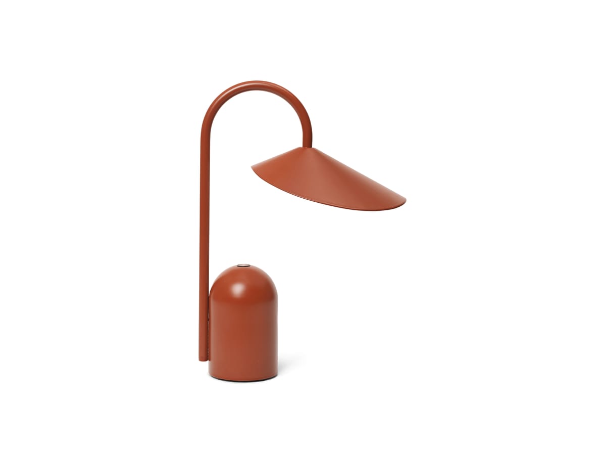 Ferm Living – Arum Portable Lamp  – Lampa – Oxide Red – W14.5 x D21 x H30 cm
