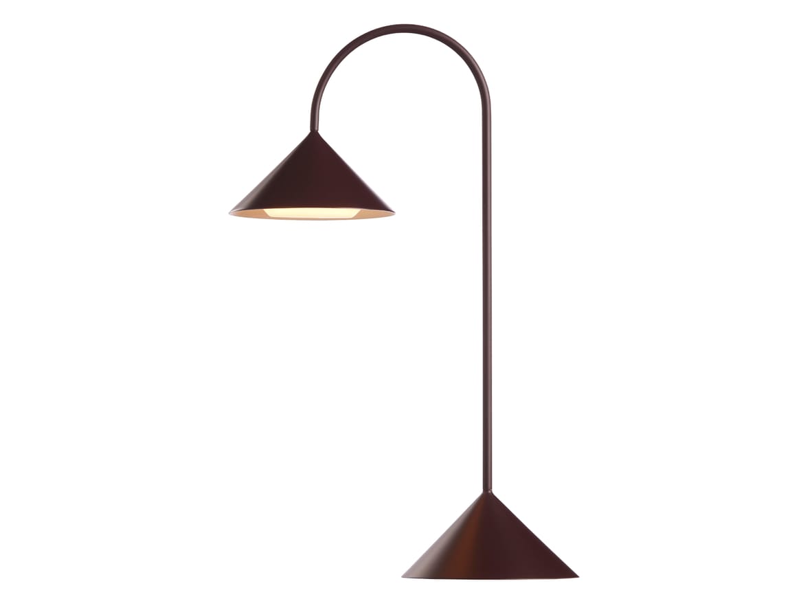 Frandsen – Grasp Portable – Bordslampa – Matt Beetroot – H47 – D:29.5 x W:15 x H:47 cm