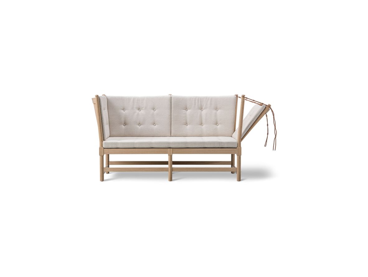 Fredericia Furniture - The Spoke-Back Sofa 1789 by Børge Mogensen - Soffa för 2 personer - Grand Linen Natural - W160/197 x D76,5 x H86 x SH40 cm
