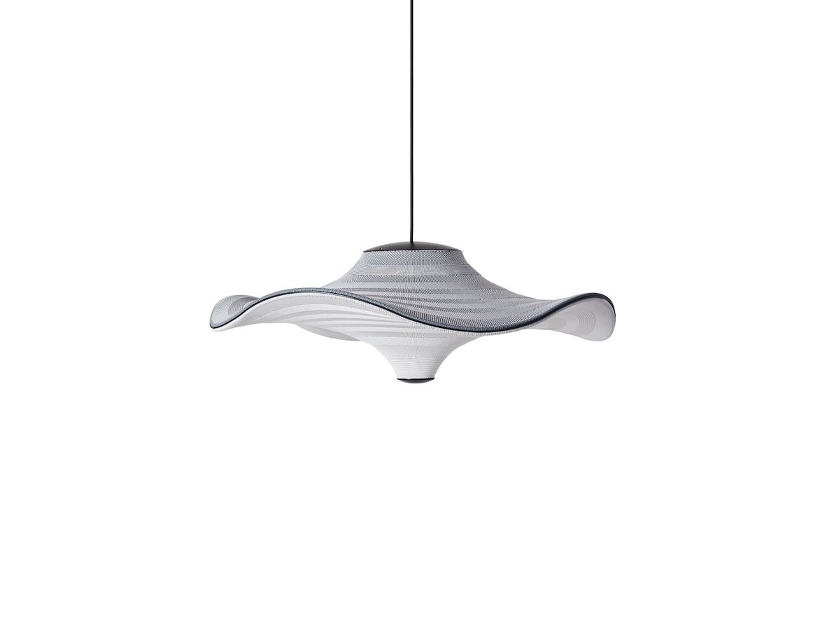 Made by Hand – Flying lamp Ø78 – Hängande lampa – Haze Blue – Ø78 H27 CM