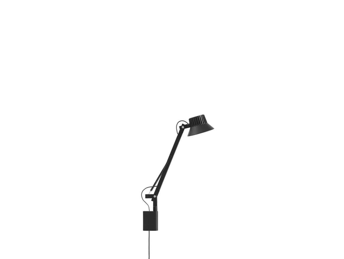 Muuto – Dedicate Wall Lamp – Vägglampa – S1 – Black – L11,1 x H34,7 x Ø10,5 cm