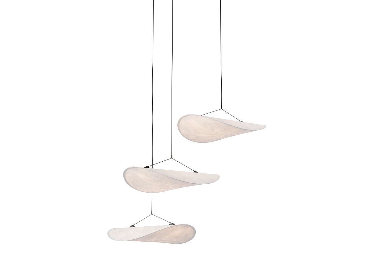 New Works – Tense Chandelier – Hängande lampa – White – H12,6 x W15,7 x D15,7 cm