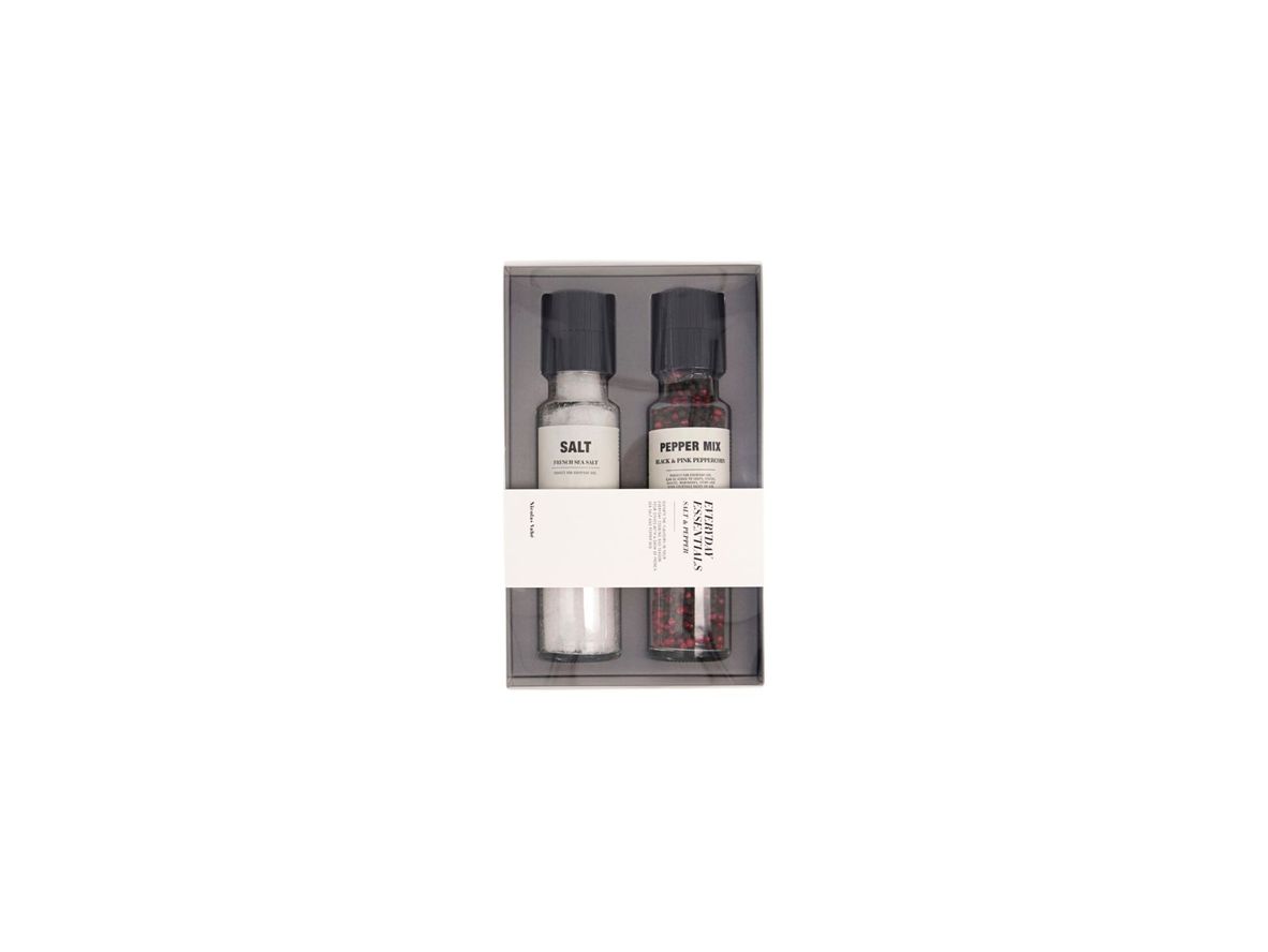 Produktfoto för Nicolas Vahé - Giftbox - Spices - Kryddor - Everyday essentials - salt & pepper - 335 g., 140 g.