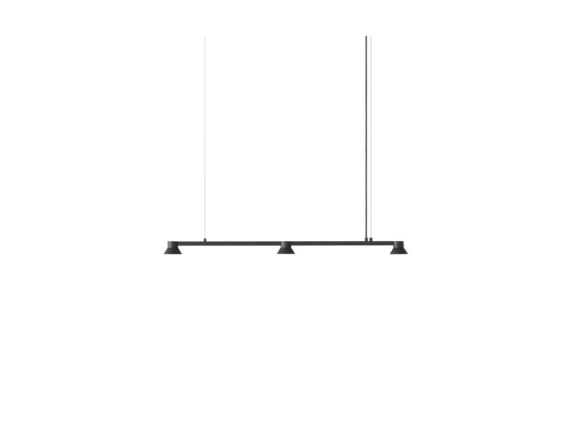 Normann Copenhagen – Hat Lamp Linear Small  – Hängande lampa – Black – W115 x H6 cm