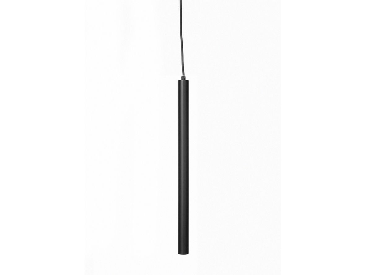 NORR11 - Pipe Pendant - Hängande lampa - Large - Black/Black - Ø3,5 x H56 cm