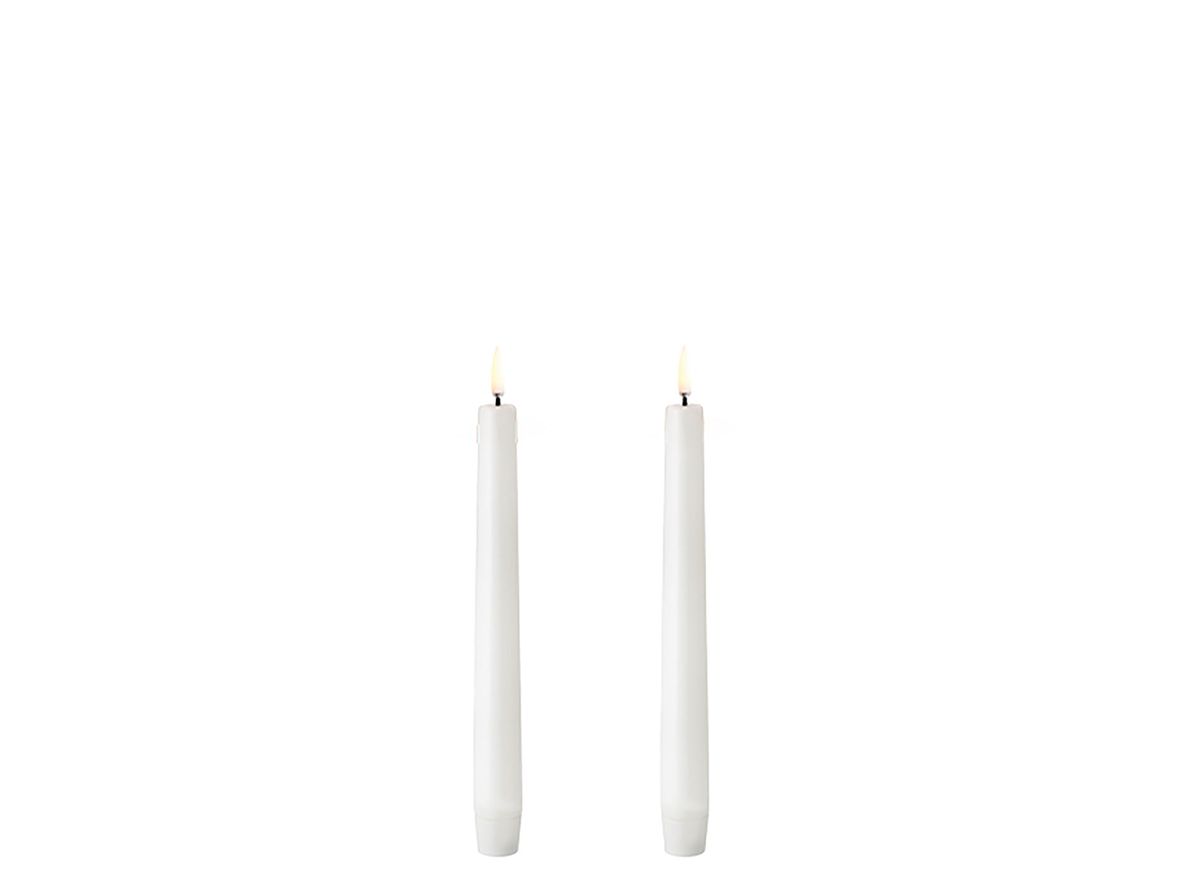 Produktfoto för Uyuni - LED Taper Candle - Stearinljus - Nordic White/Smooth - 2,3x20 cm - 2,3 x 20 cm