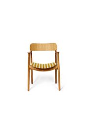 Frame: Oak, Oiled / Seat upholstery: Kjellerup Weaving: Vils 22-100/110