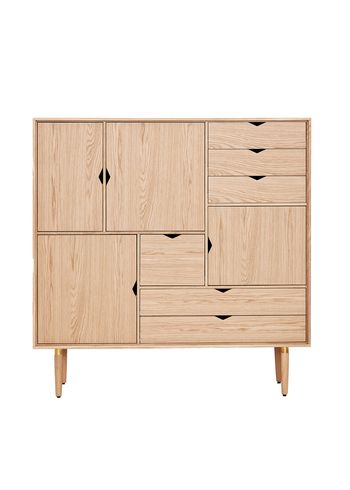 Andersen Furniture - Byrå - Unique's Highboard - Oak veneer base / Oak veneer fronts - Incl. 3 shelves