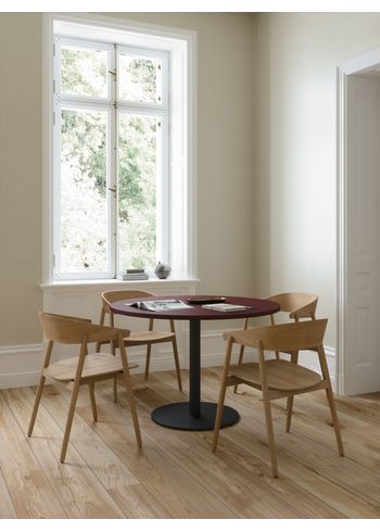 Andersen Furniture - Cadeira de jantar - AC2 Chair / Wooden Seat - Oak / Clear Mat Lacquered