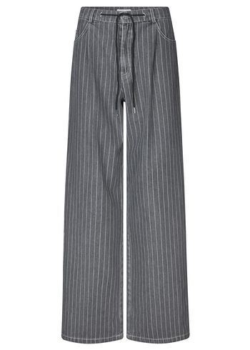 Baum und Pferdgarten - Byxor - Nanny - Grey Pinstripe Denim