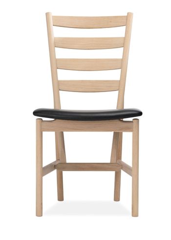 Bernstorffsminde - Dining chair - SH Chair - Oak Soap / Standard Black Leather