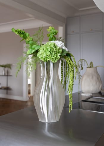 Bloom Objects - Wazon - Bloom Vase - Large
