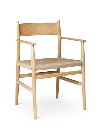 Brdr. Krüger - Krzesło - ARV Chair with armrests - Oak / Clear / Wax / Oiled / Wicker seat