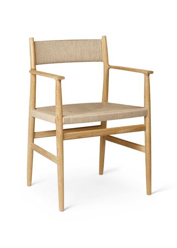 Brdr. Krüger - Krzesło - ARV Chair with armrests - Oak / Clear / Wax / Oiled / Wicker seat and back