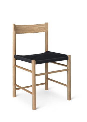 Brdr. Krüger - Stol - F-Chair - Eg Klar Voks Olieret / Sort Polyester Fletsæde