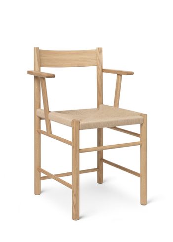 Brdr. Krüger - Stuhl - F-Chair w/ Armrest - Oak Clear Wax Oiled / Paper Braid