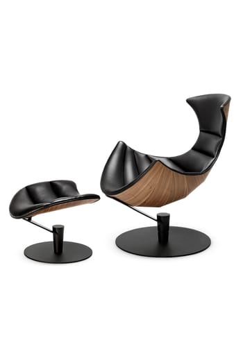 Bruunmunch - Armchair - The Lobster Chair with footstool - Walnut, Mat Laquered / Passion Leather