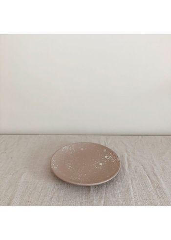 Burnt and Glazed - Tallrikar - Sandshell - Plate - Lunch Plate