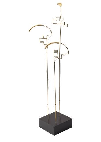 DCW - Lampe de table - Boucle - Body: Steel, natural brushed brass