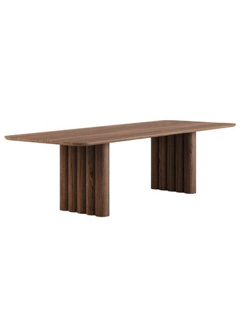dk3 - Spisebord - Plush Table - Solid Wood Legs