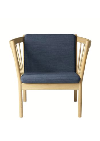 FDB Møbler / Furniture - Armchair - J146 by Erik Ole Jørgensen - Oak/Dark Blue