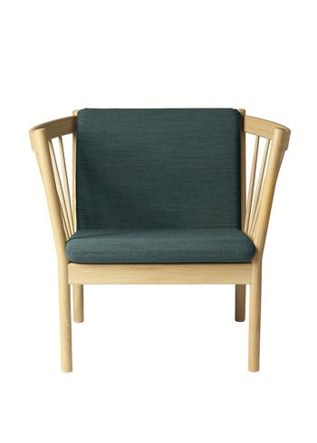 FDB Møbler / Furniture - Nojatuoli - J146 by Erik Ole Jørgensen - Oak/Dark Green