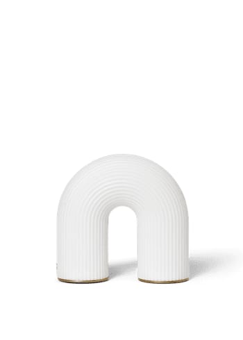 Ferm Living - Trådløs lampe - Vuelta Portable Lamp - White