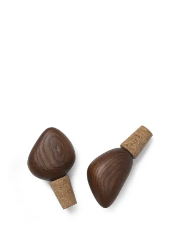 Ferm Living - Příslušenství k vínu - Cairn Wine Stoppers - Set Of 2 - Set of 2 - Dark Brown