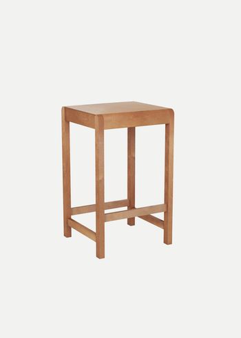 FRAMA - Skammel - 01 stool - Warm Brown Wood - H65