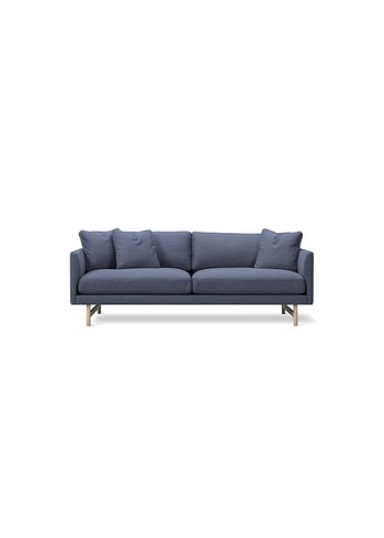 Fredericia Furniture - Canapé 2 personnes - Calmo Sofa 95 5652 by Hugo Passos - Sunniva 783 / Lacquered Oak