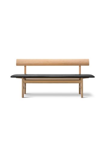 Fredericia Furniture - Banco - Mogensen 3171 Bench by Børge Mogensen - Soaped Oak / Max 98 Black