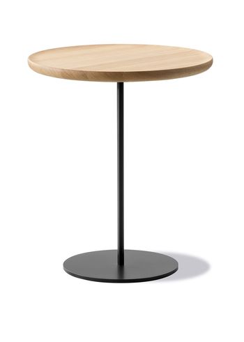 Fredericia Furniture - Table - Pal Side Table 6755 by Keiji Takeuchi - Light Oiled Oak / Black