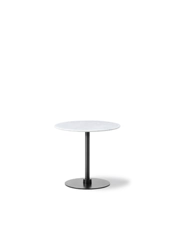 Fredericia Furniture - Cafe-table - Plan Column Table 6627 / By Edward Barber & Jay Osgerby - White Carrara / Black