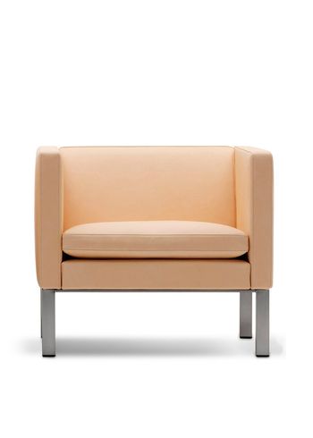 Fredericia Furniture - Fauteuil - EJ50 Club Chair 5021 by Erik Jørgensen Studio - Vegeta 90 Natural / Brushed Chrome