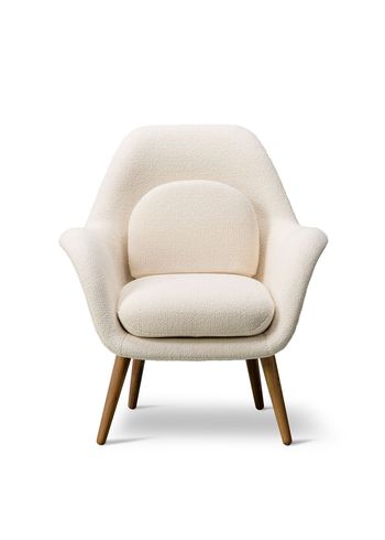 Fredericia Furniture - Fauteuil - Swoon Lounge Petit Chair 1774 by Space Copenhagen - Carlotto 200 / Lacquered Walnut