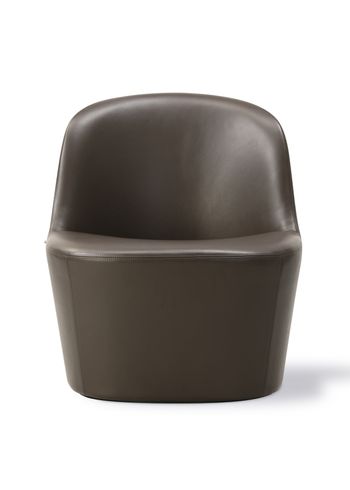 Fredericia Furniture - Chaise lounge - Gomo Lounge Chair 5721 by Hugo Passos - Primo 86 Dark Brown